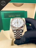 Sky dweller quandrante Bianco e cinturino Jubilee 42 mm