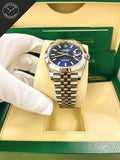 Datejust quadrante Blu con cinturino Jubilee e Ghiera Liscia 41 mm