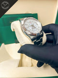 Sky dweller quadrante Bianco e cinturino Oyster 42 mm